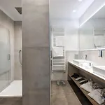奥罗拉酒店 4*