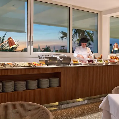 Hotel Aurora