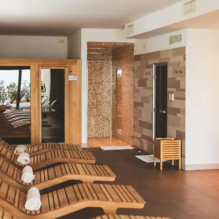 奥罗拉酒店 酒店