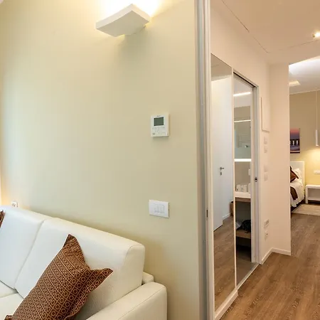 Aurora Hotel 4*