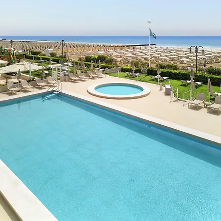 Aurora 4*