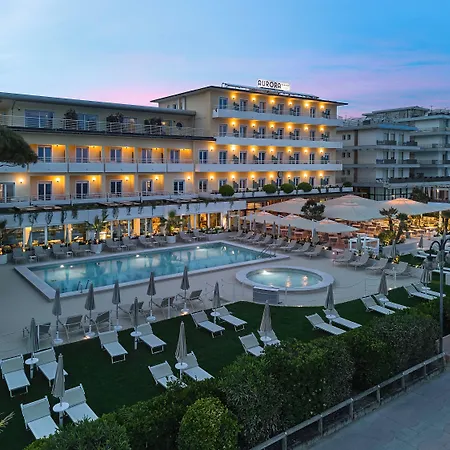 Hotel Aurora 4*